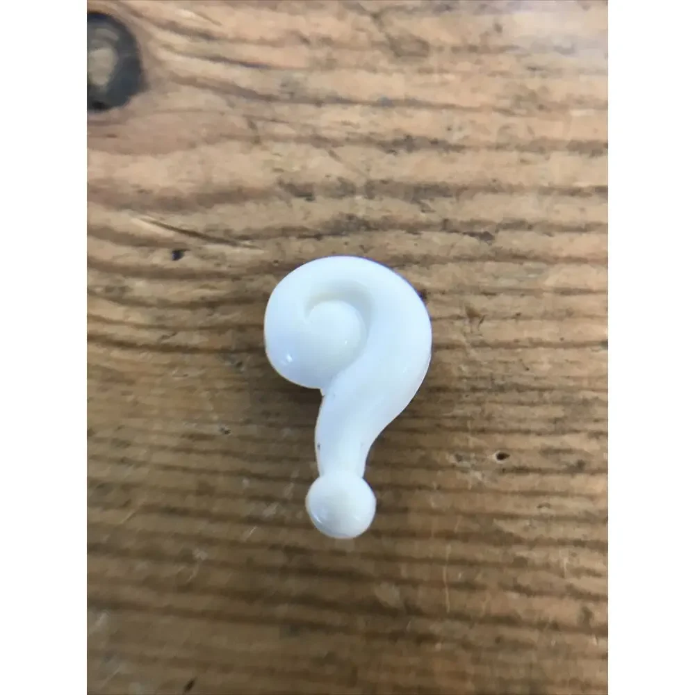 Vintage Set Lot 4 60s 70s Riddler Question Mark Mod White Plastic Buttons 2.5cm